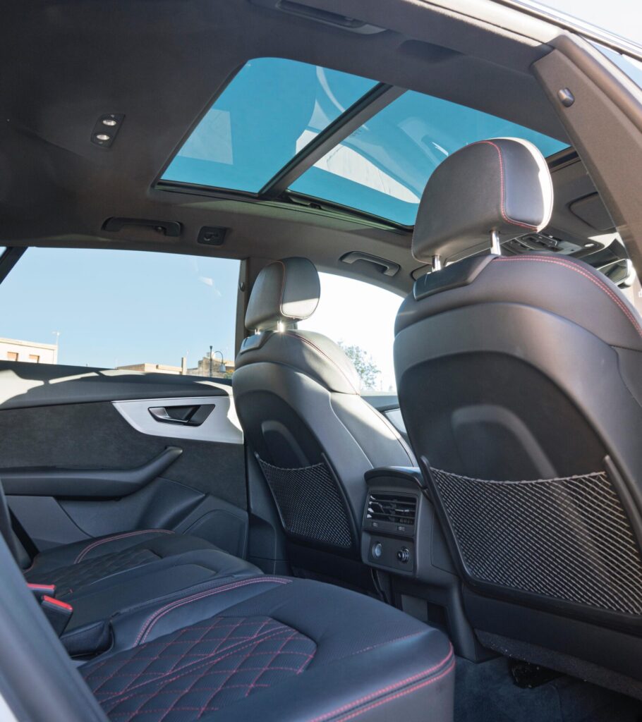 Audi Sq8 interni